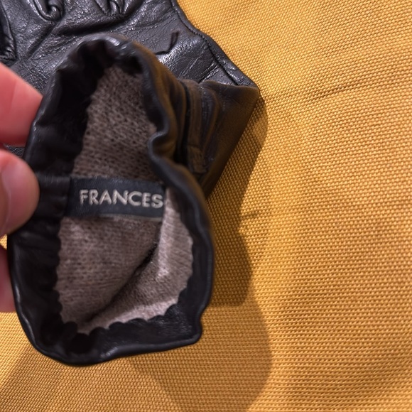 Francesco Biasia Italian wool-lined leather gloves (size 7) - Picture 5 of 6